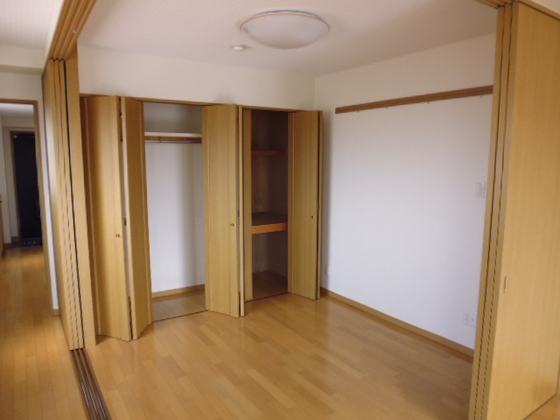 収納　※別室の写真です