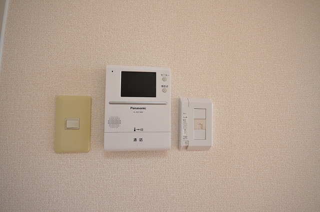 セキュリティ　同物件別号室の写真です。