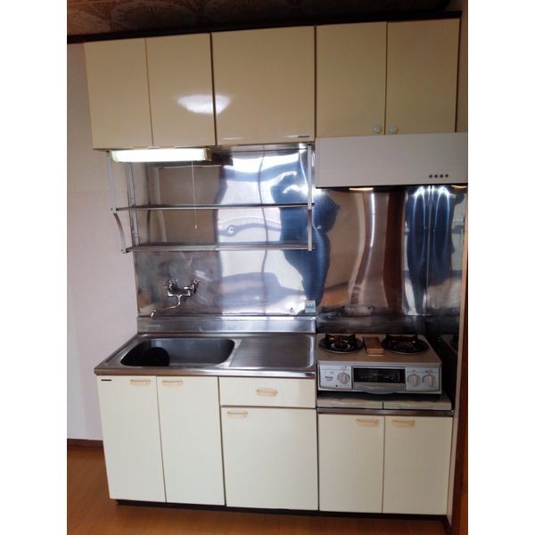 キッチン　※同アパートの別の部屋画像です