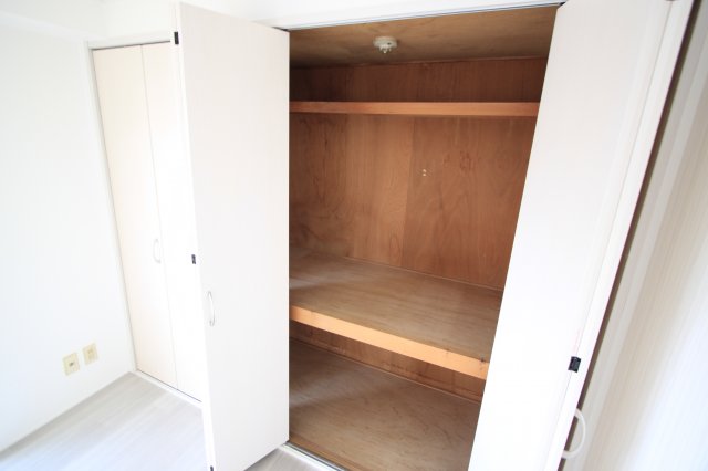 収納　たっぷりとした収納スペースです