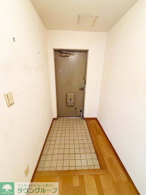 玄関　エントランス