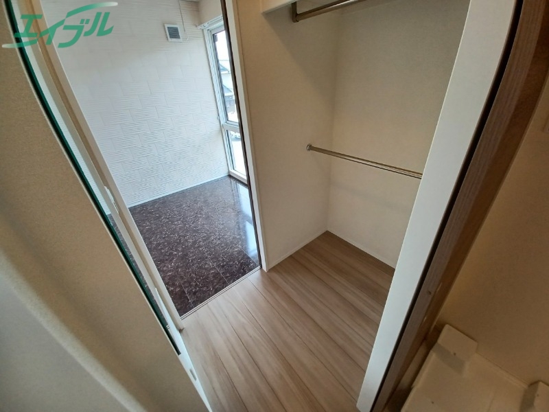 収納　同物件別室の画像です