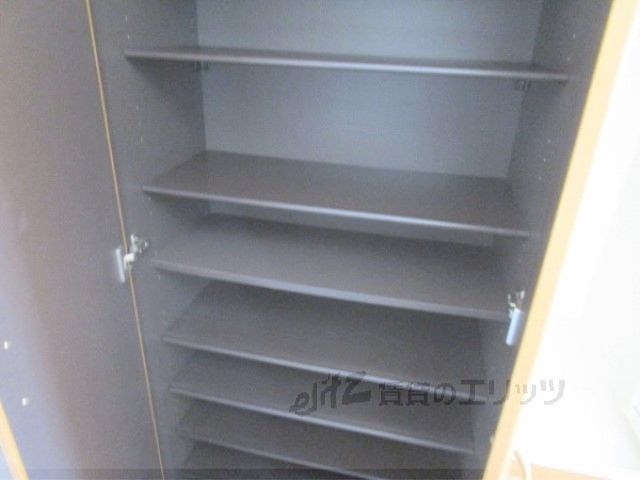 その他設備　下駄箱