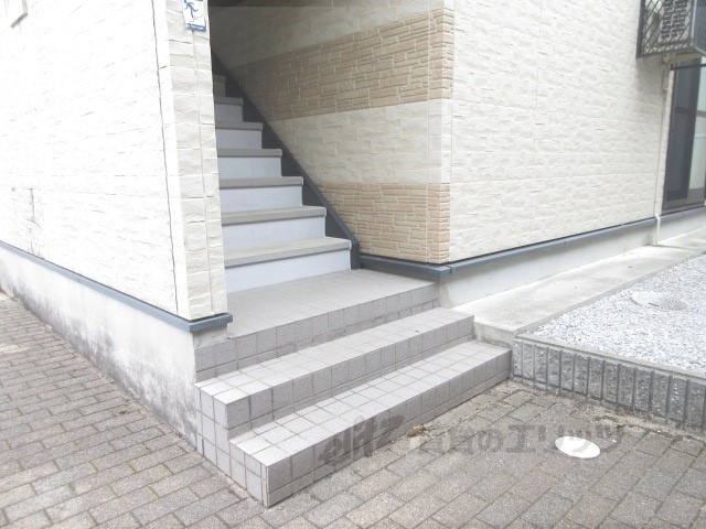 その他　階段下