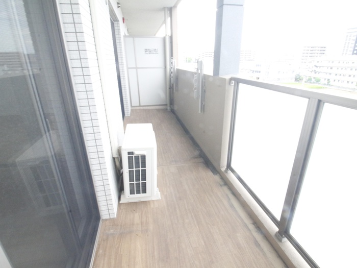 バルコニー　※同物件の別室の写真です。