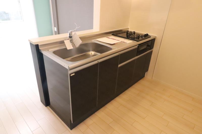 キッチン　2口コンロ、グリル付き