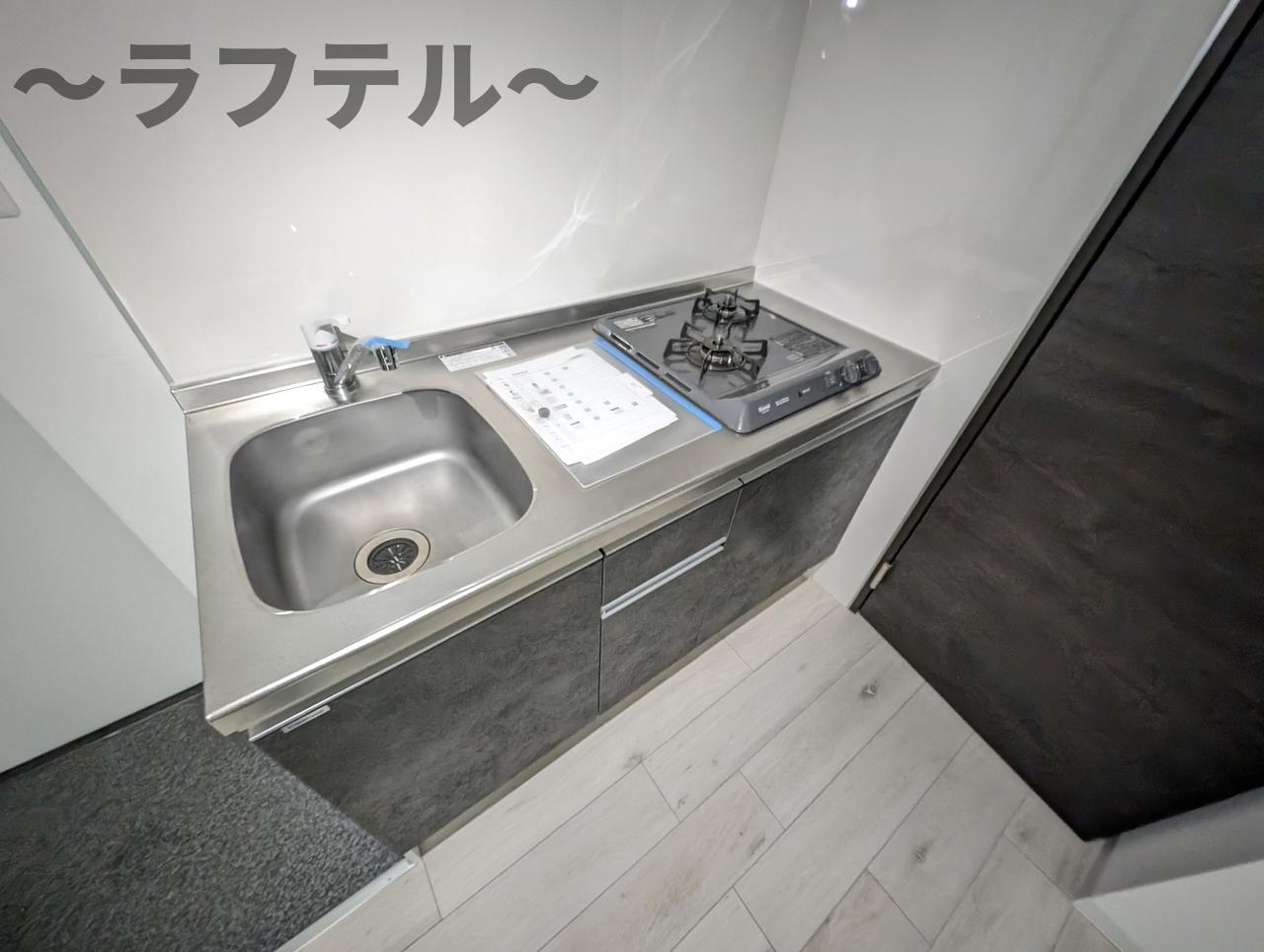 キッチン　同メーカー施工　別部屋イメージ