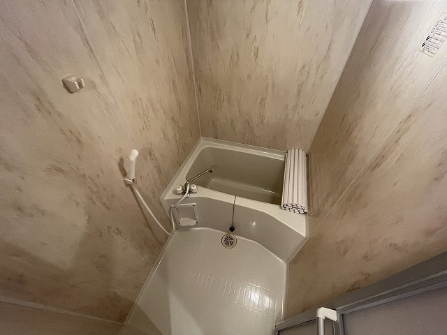 バス・シャワールーム　日々の疲れを癒すお風呂付です