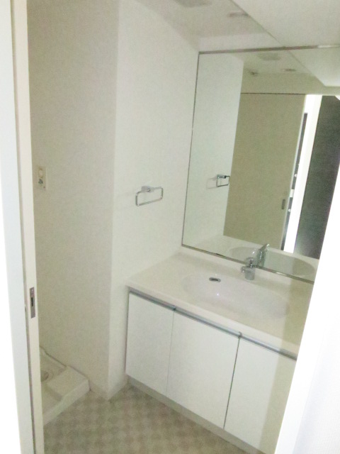 洗面設備　※こちらのお写真は他部屋になり参考写真です