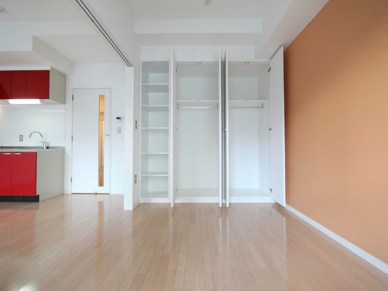 その他部屋・スペース　洋室5.1帖　クローゼット付（収納充実してます）