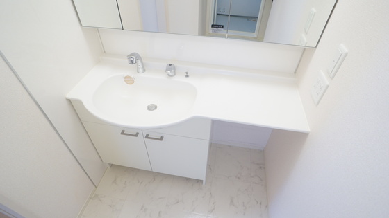 洗面設備　シャンプードレッサー