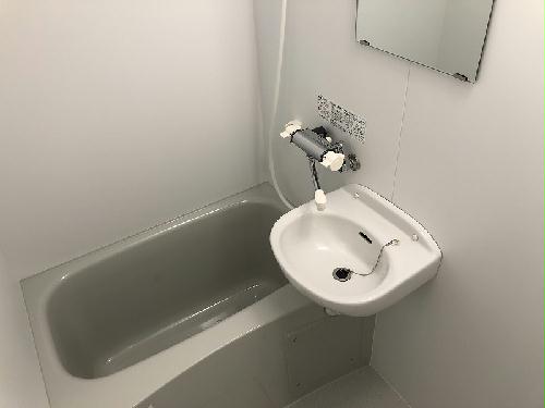 洗面設備　ユニット式