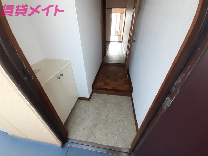 玄関　同型参考写真