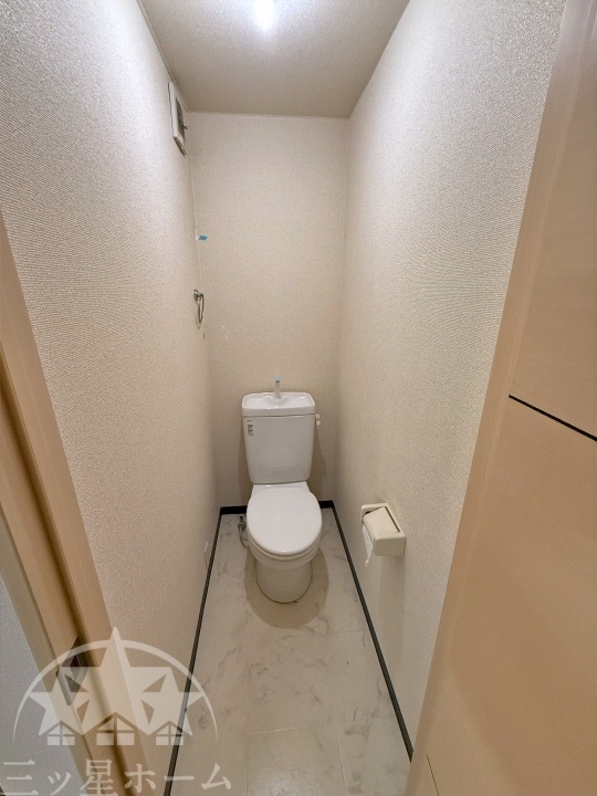 トイレ　清潔感のあるトイレです