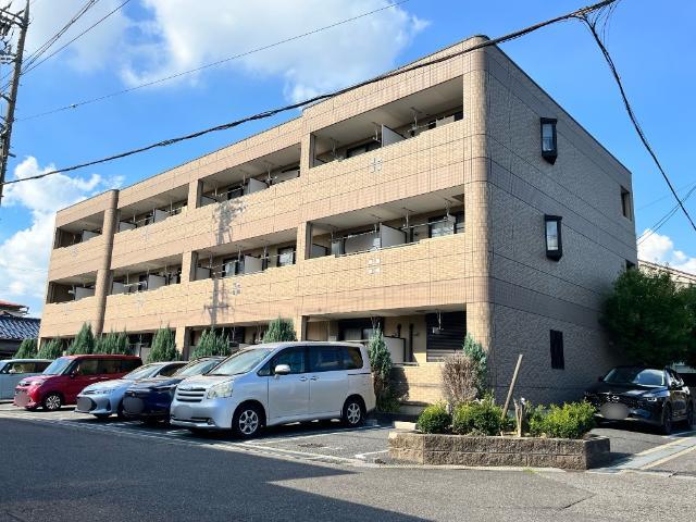 建物外観　外観写真（昼）