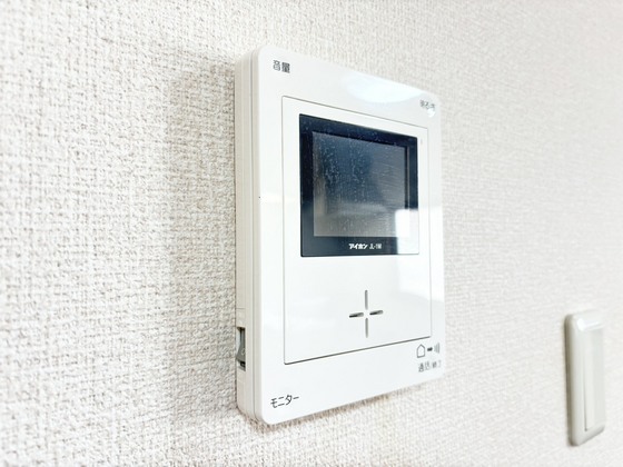 セキュリティ　モニター付きインターホン