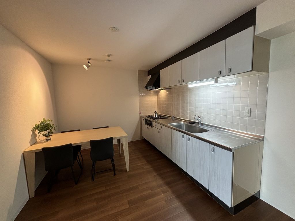 キッチン　同シリーズ