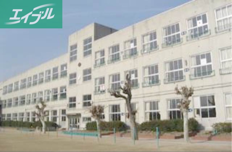 小学校　倉敷市立老松小学校（小学校）まで727m