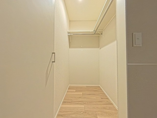 収納　ウォークインクローゼット