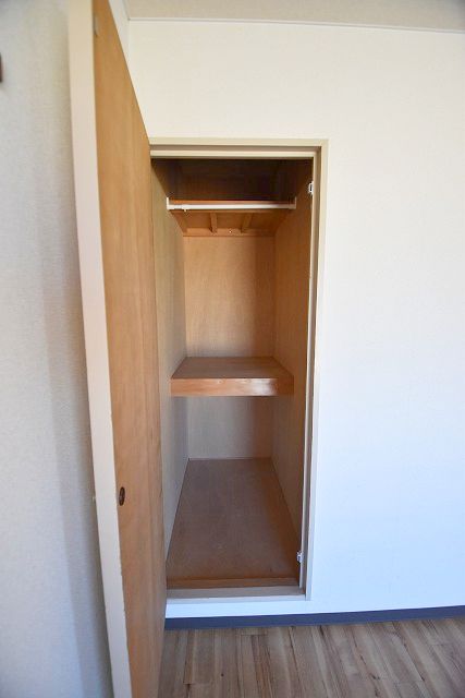 収納　新京パレス