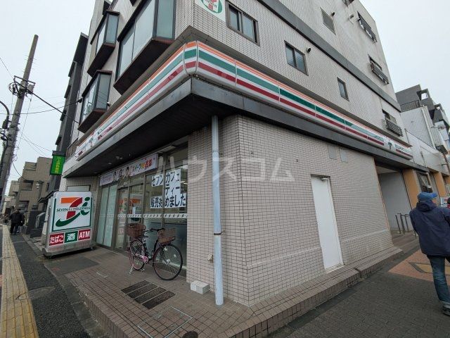 コンビニ　セブン-イレブン 練馬石神井町２丁目店（コンビニ）まで560m