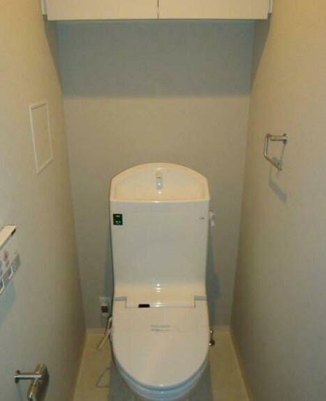 トイレ　※別部屋の参考写真です。