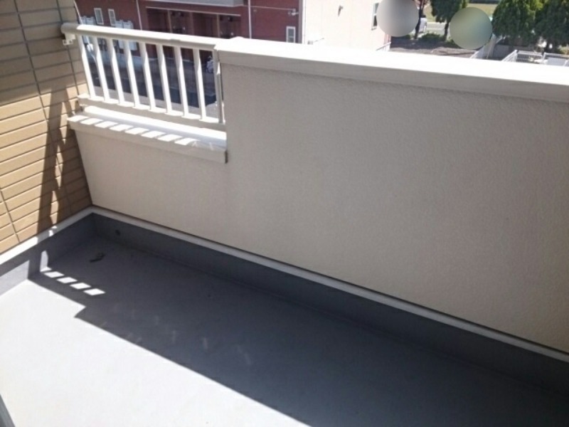 バルコニー　図面と現状に相違がある場合には現状を優先