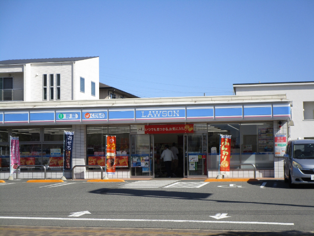 コンビニ　ローソン宇部沼二丁目店（コンビニ）まで125m