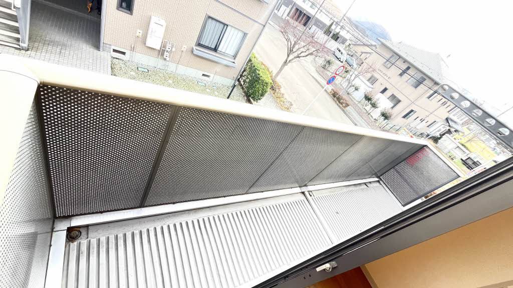 バルコニー　バルコニー