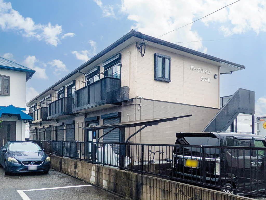 建物外観　積水ハウス施工・軽量鉄骨造２階建て