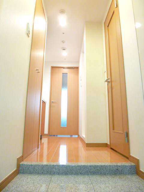 玄関　スカイコートヴィーダ五反田WEST