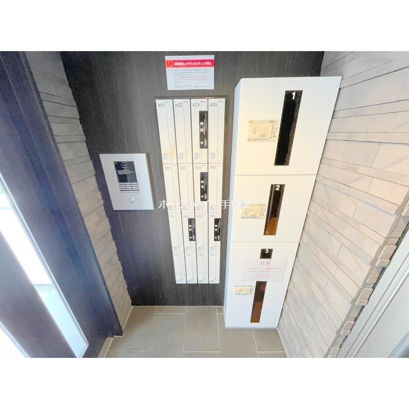 エントランス　オシャレなエントランス♪