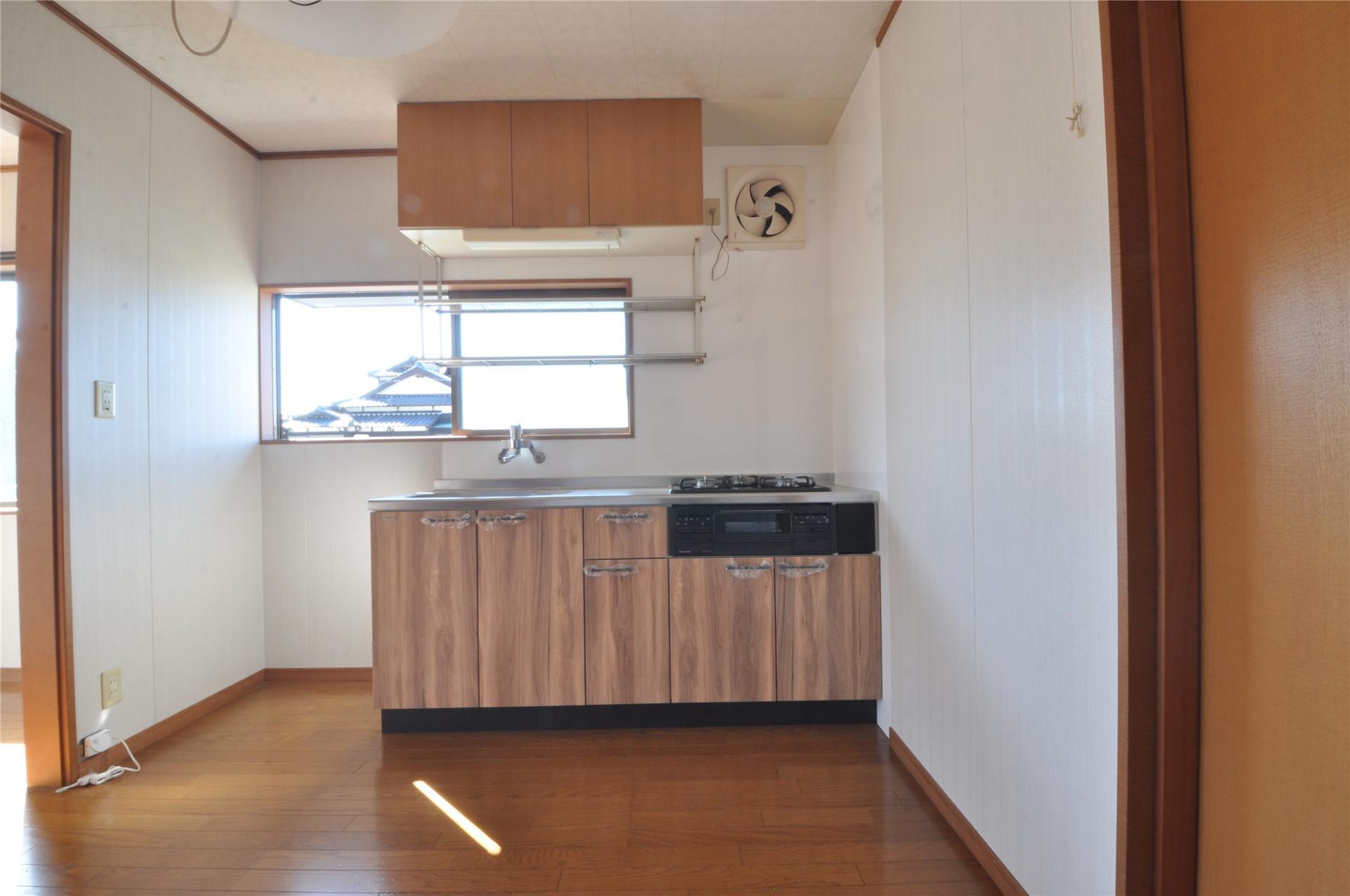 キッチン　システムキッチン（2025.10月設置）