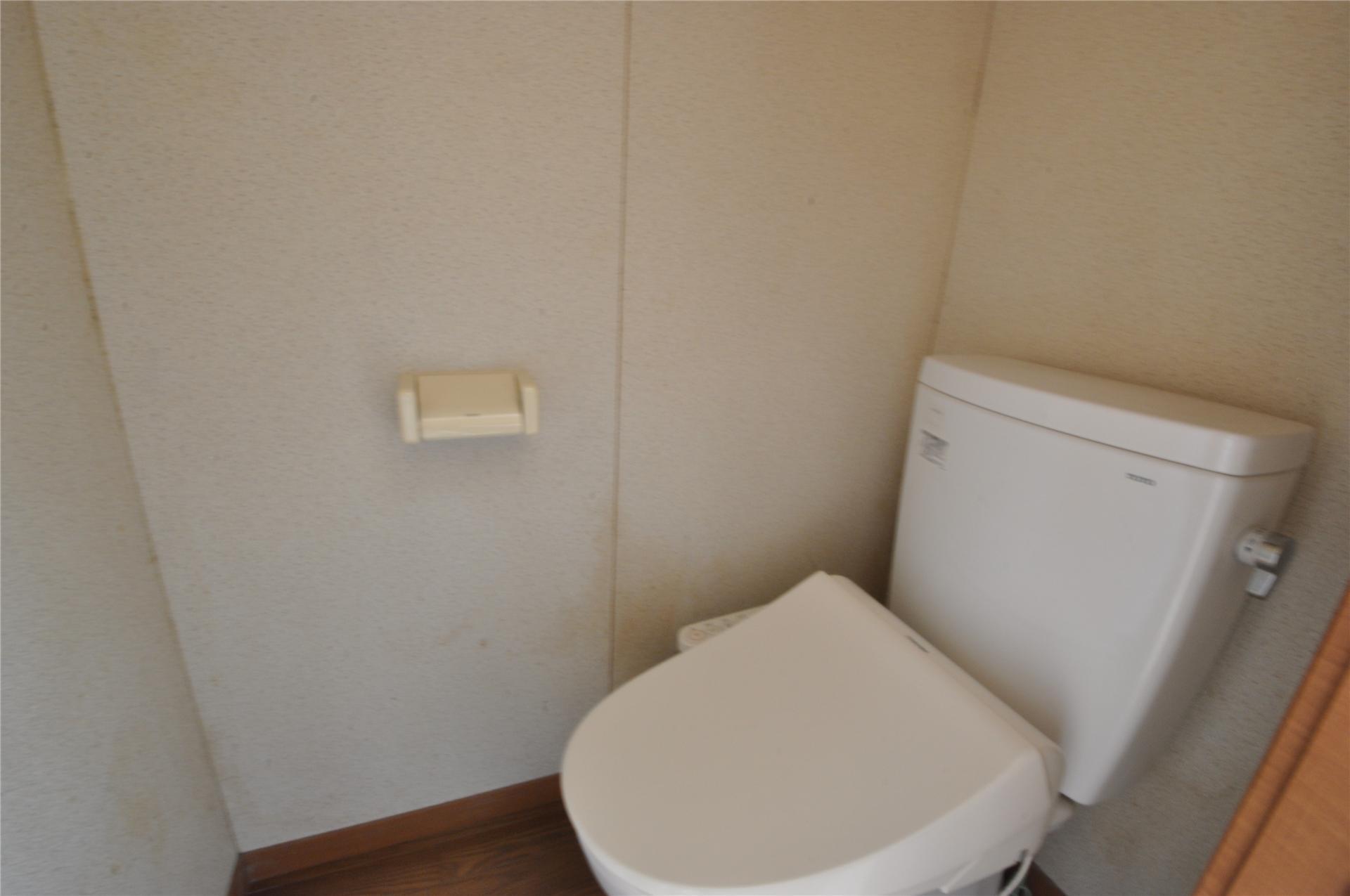 トイレ　ウォシュレット