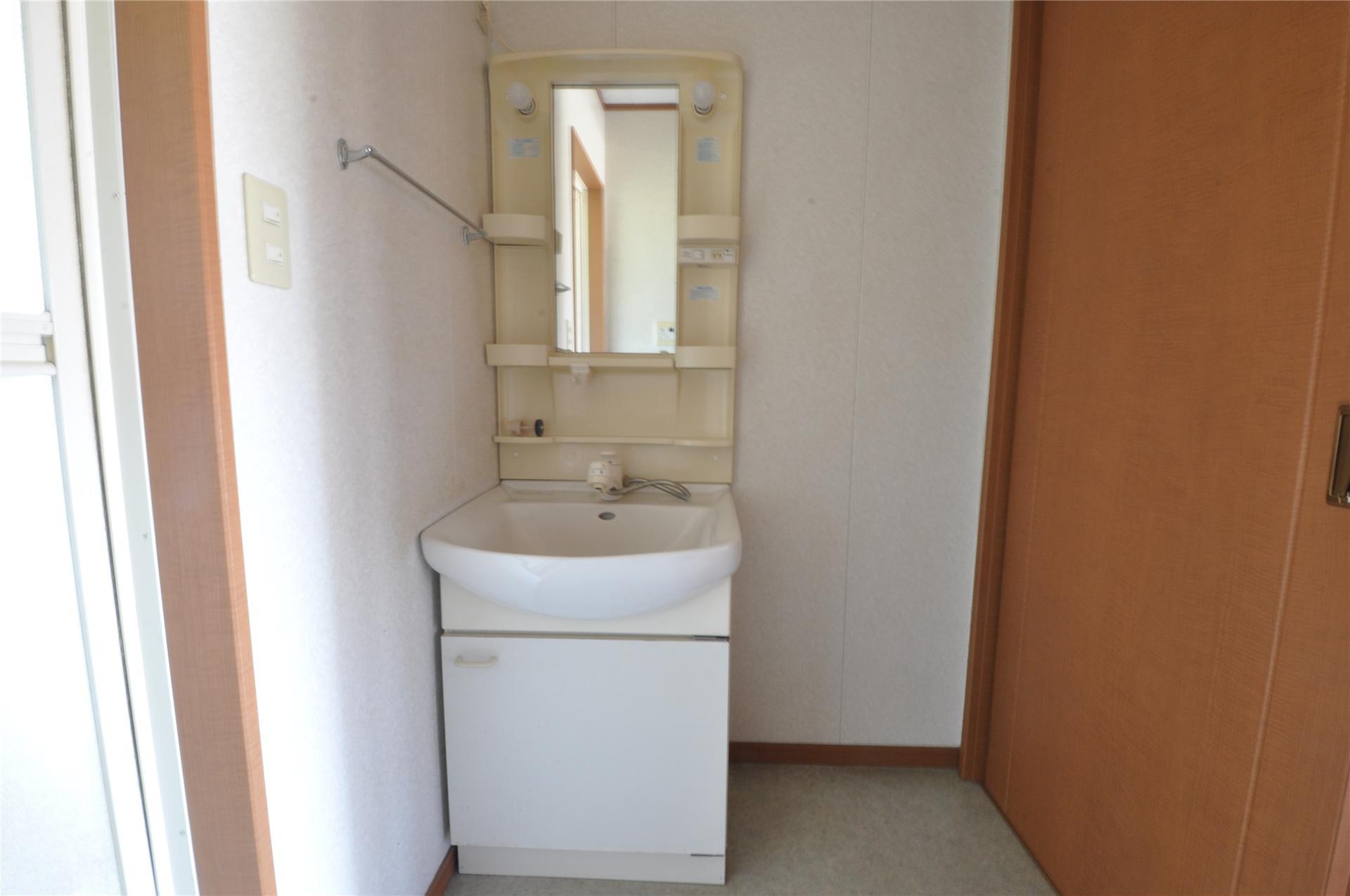 玄関　洗面台