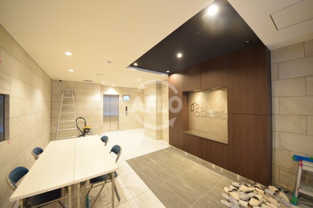 ロビー　プレサンス長堀通グレイタス　ロビー