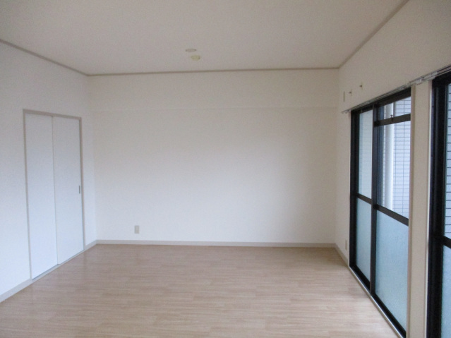 その他部屋・スペース　※同建物・別号室の写真です