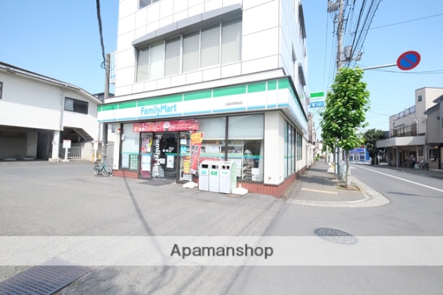 コンビニ　ファミリーマート川越市駅前店（コンビニ）まで177m