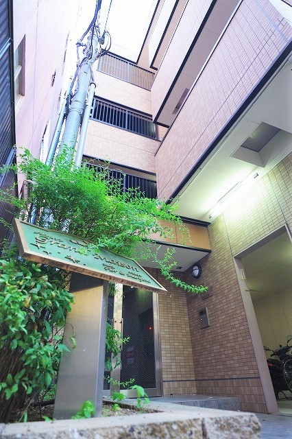 建物外観　綺麗な外観ですね！