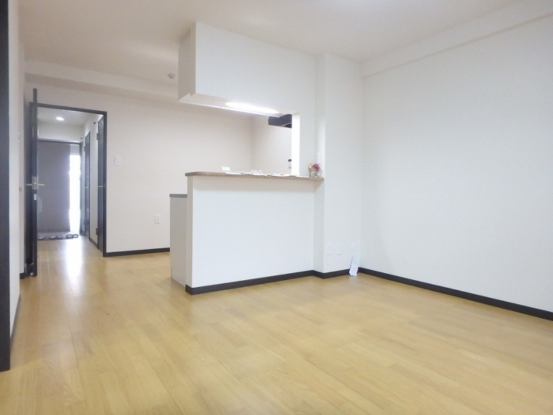 居室・リビング　図面と現状に相違がある場合には現状を優先