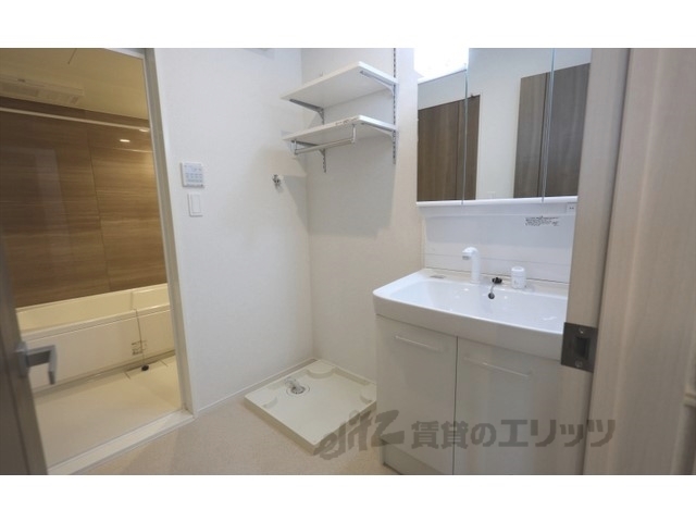 洗面設備　同仕様