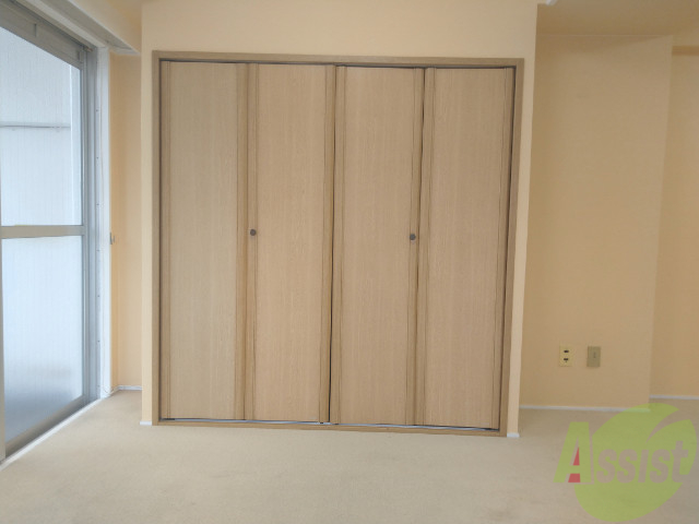 収納　大きな荷物や、使わないシーズンの荷物も収納に困りません。