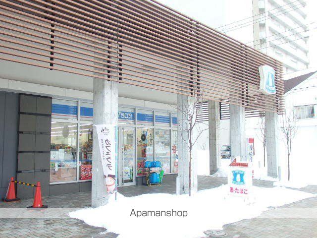 コンビニ　ローソン（コンビニ）まで218m