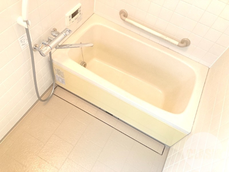 バス・シャワールーム　追い焚きできます♪