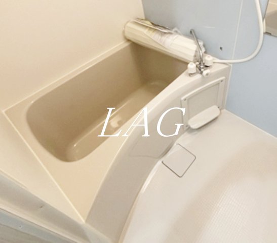 バス・シャワールーム　お風呂です。（同仕様設備です。）