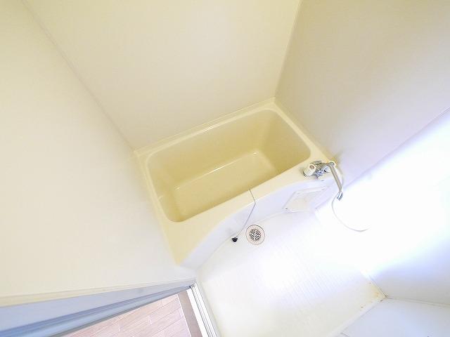 バス・シャワールーム　日々の疲れを癒すお風呂付です