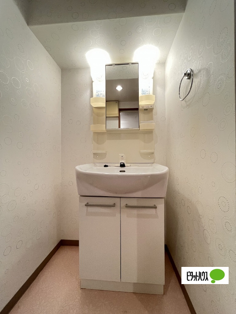 洗面設備　同タイプのお部屋