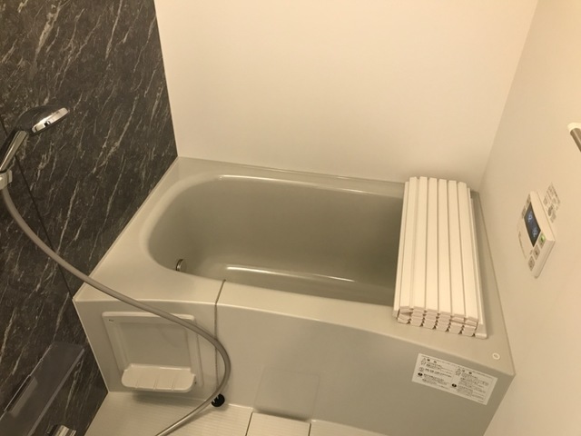 バス・シャワールーム　バス(イメージ)