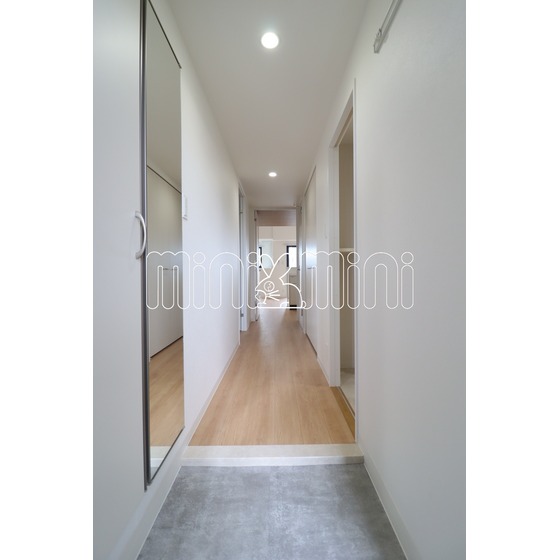 玄関　参考写真