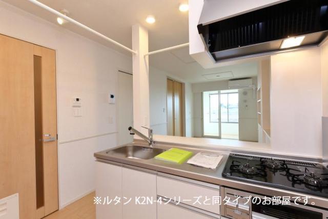 キッチン　同施工会社の参考写真です